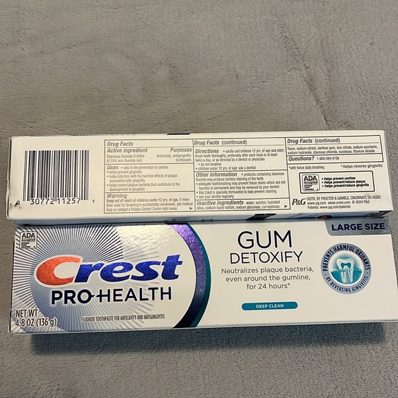 NWT Crest Gum Detoxify Toothpastes - Picture 5 of 5